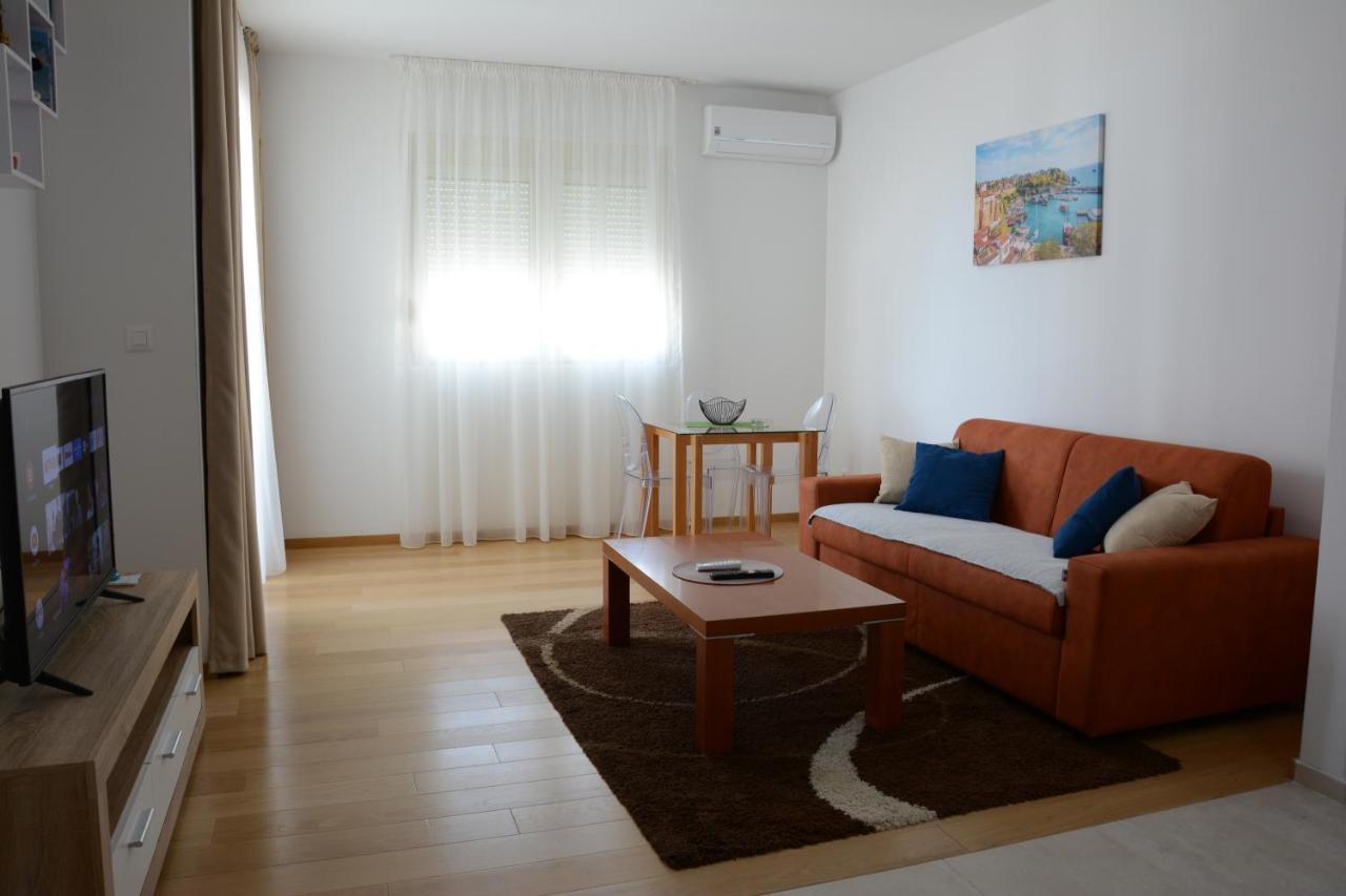 Apartments Milica Бечичи Экстерьер фото
