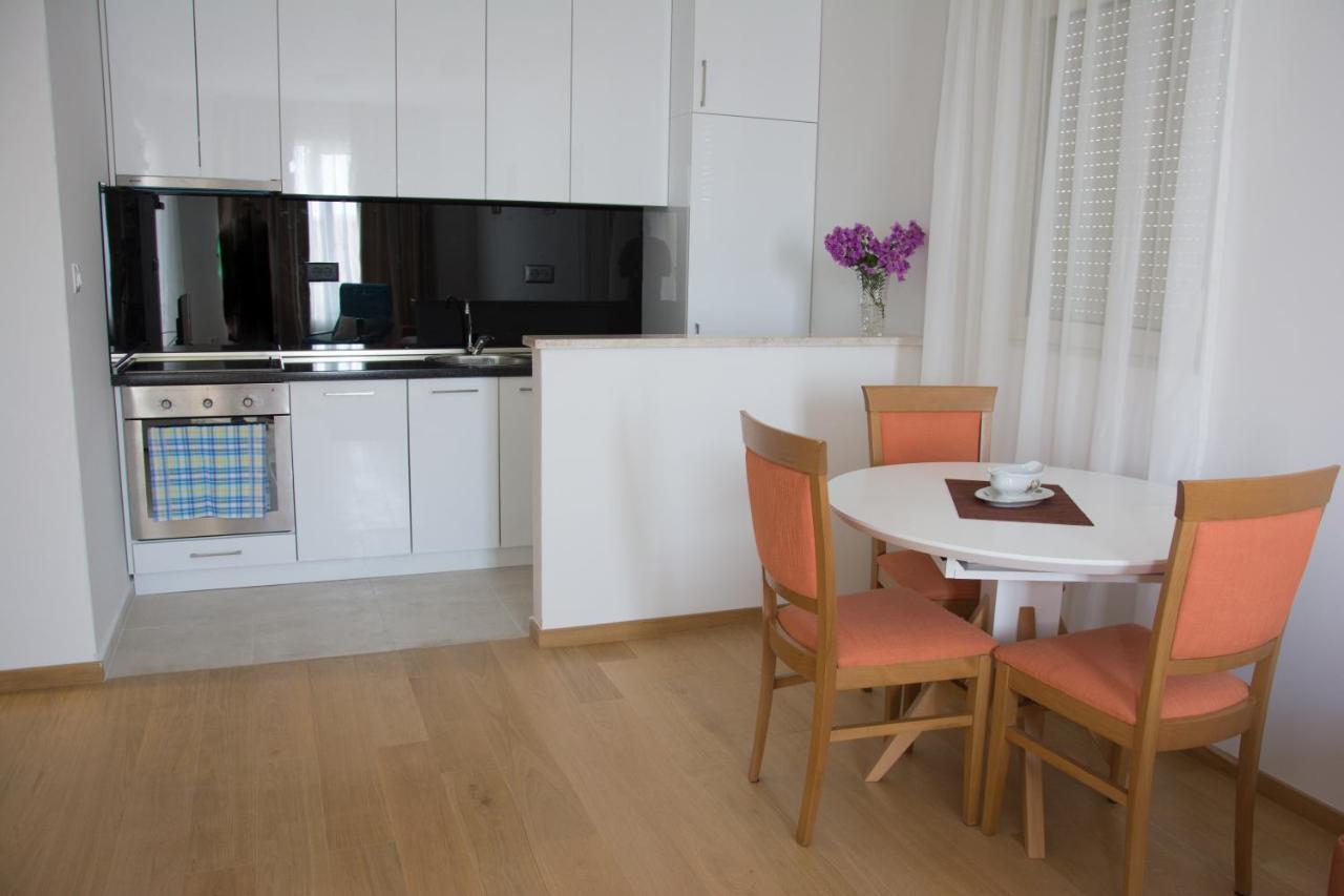 Apartments Milica Бечичи Экстерьер фото